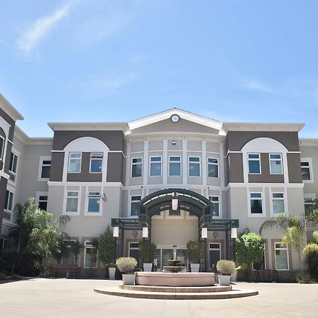 Holiday Inn Express Windsor Sonoma Wine Country By Ihg Exterior foto