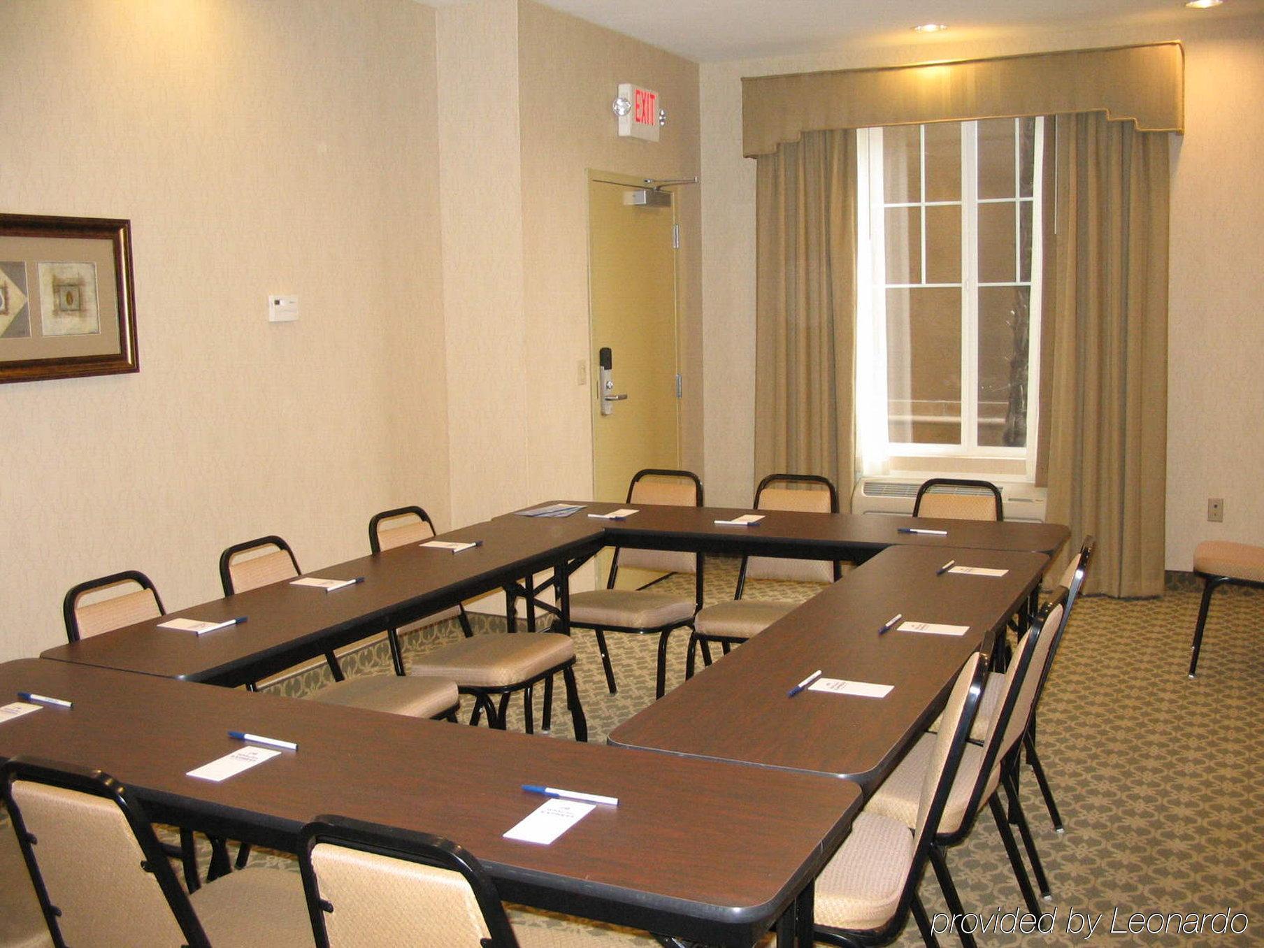 Holiday Inn Express Windsor Sonoma Wine Country By Ihg Exterior foto