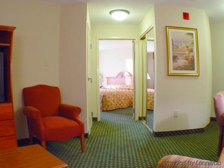 Holiday Inn Express Windsor Sonoma Wine Country By Ihg Habitación foto